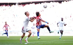 هويسن يتحدث عن طرده في ديربي مدريد وتأثيره على المنافسة
